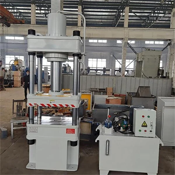Four-column hydraulic press Y32 - Image 7