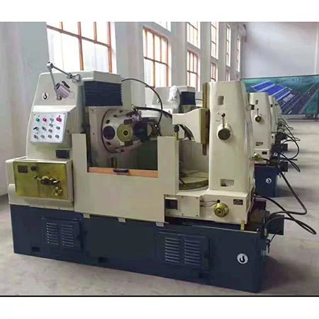 Hydraulic gear hobbing machine Y3150E - Image 8