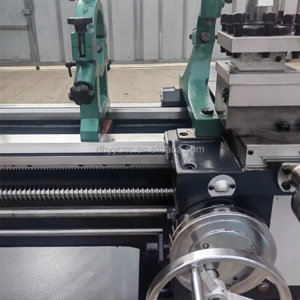 Manual lathe CA6140 - Image 6
